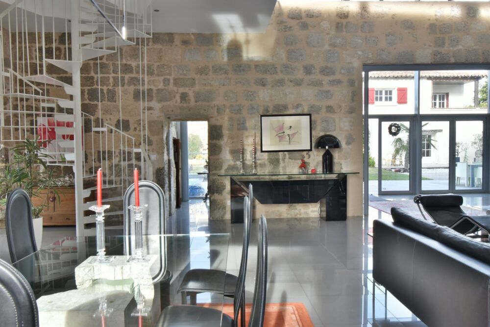  vendre  Proprit/chteau Nrac (47600)