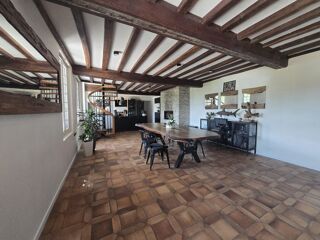  Maison à vendre 7 pièces 216 m²