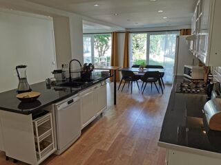  Maison � vendre 8 pi�ces 216 m�