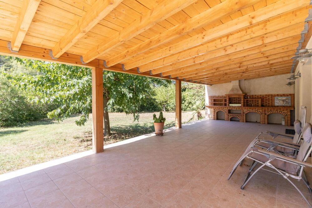 Vente Maison Maison de plain-pied 5 pièces Lézan