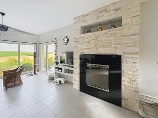  Maison � vendre 6 pi�ces 205 m�