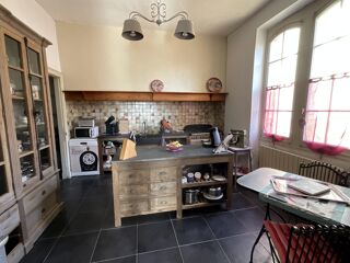  Maison � vendre 6 pi�ces 210 m�