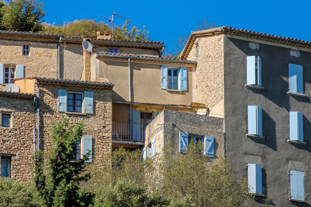 Maison 5 pièces 90 m² · à Montbrun-les-Bains · 90 m² · 118 000 €