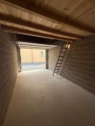 Parking / Garage � vendre 15 m�