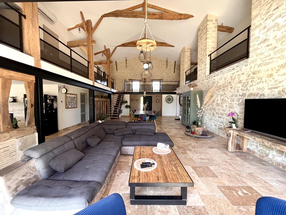 à vendre  Maison Auros (33124)
