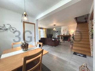  Maison  vendre 6 pices 193 m