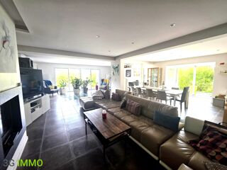  Maison  vendre 9 pices 