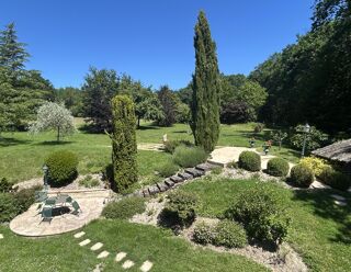  Maison à vendre 11 pièces 375 m²