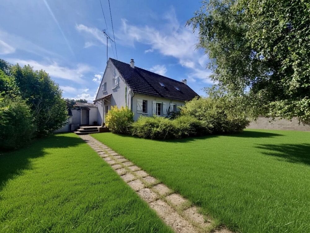 Maison 6 pièces 194 m² · à Saint-Pierre-lès-Nemours · 194 m² · 375 000 €