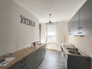  Immeuble � vendre 11 pi�ces 272 m�