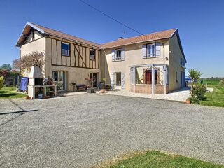  Maison à vendre 10 pièces 256 m²