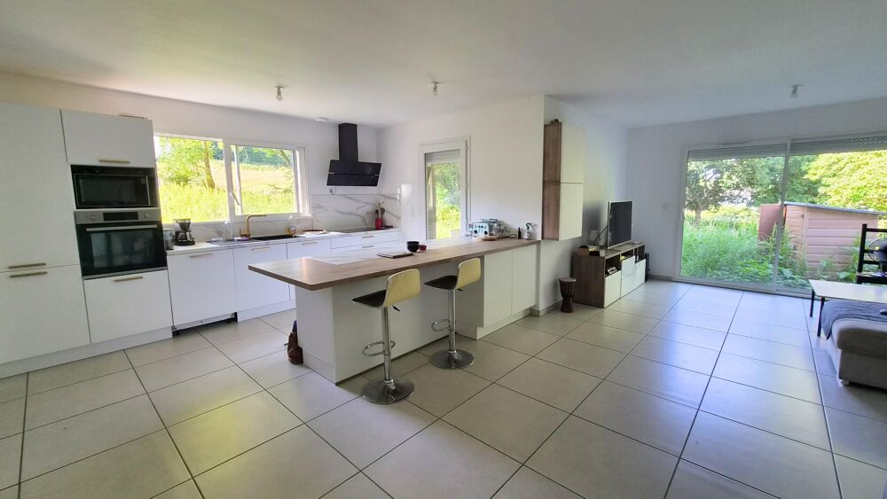 Vente Maison Maison de plain-pied 5 pièces Olby