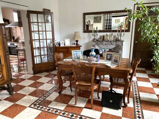  Maison � vendre 7 pi�ces 243 m�