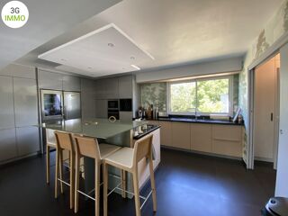  Maison � vendre 8 pi�ces 251 m�