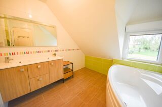  Maison � vendre 9 pi�ces 