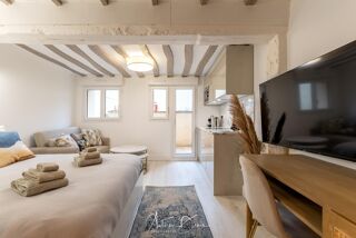 Immeuble à vendre 200 m² Rouen