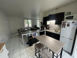  Immeuble � vendre 11 pi�ces 230 m�