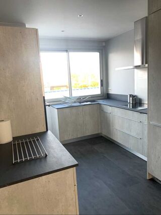  Appartement � vendre 4 pi�ces 83 m�