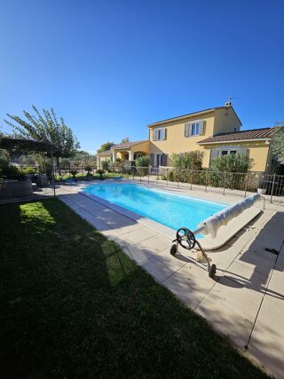  Maison  vendre 6 pices 143 m