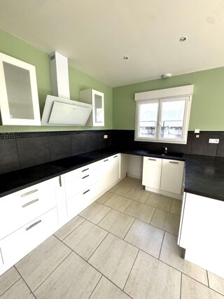  Maison � vendre 7 pi�ces 144 m�