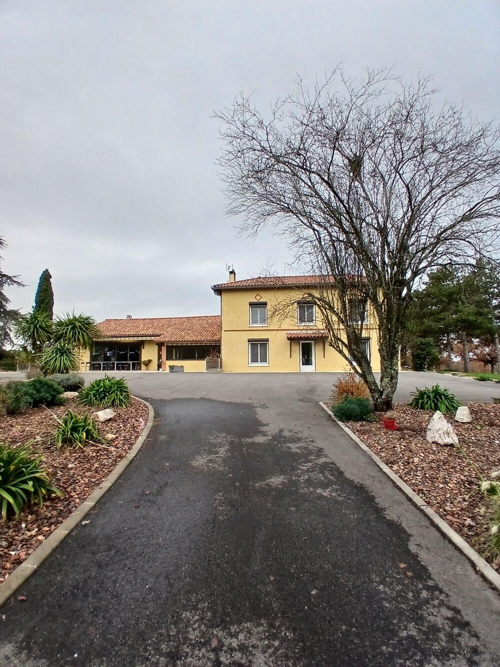 � vendre  Maison Lugan (81500)