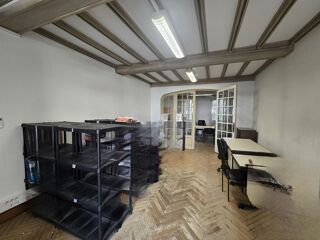  Immeuble � vendre 11 pi�ces 240 m�