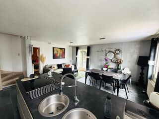  Maison à vendre 6 pièces 147 m²