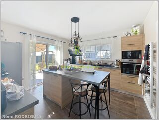  Maison  vendre 6 pices 130 m