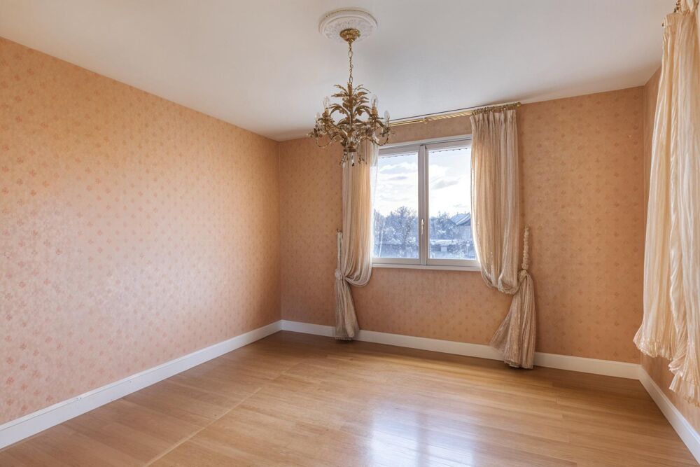 � vendre  Maison Bron (69500)