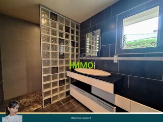  Maison � vendre 5 pi�ces 202 m�