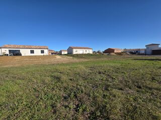  Terrain à vendre 725 m²