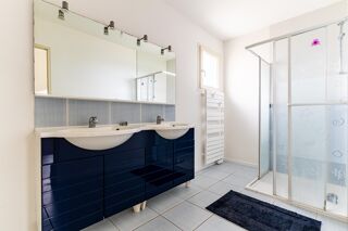  Maison � vendre 7 pi�ces 165 m�