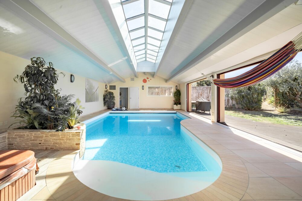 Vente Maison Maison 7 pièces Sainte-pazanne