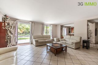  Maison à vendre 8 pièces 255 m²