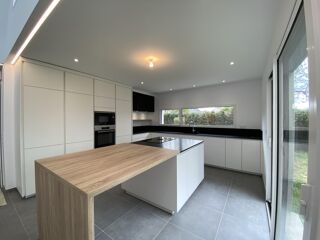  Maison 7 pi�ces 160 m� Grand-champ