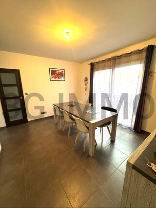  Maison  vendre 8 pices 178 m