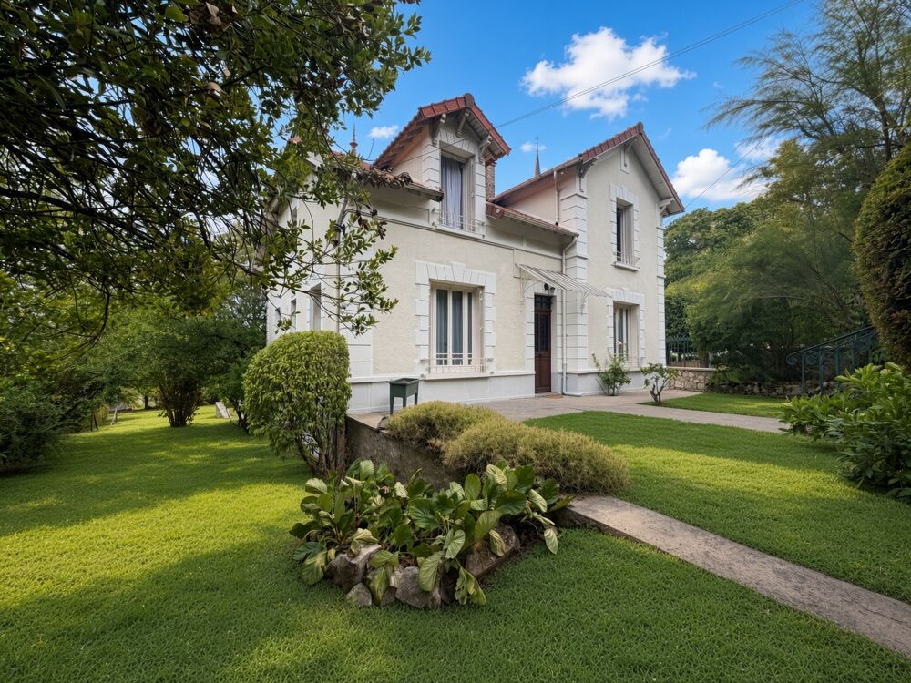 Maison 6 pièces 145 m² · à Saint-Pierre-lès-Nemours · 145 m² · 399 000 €