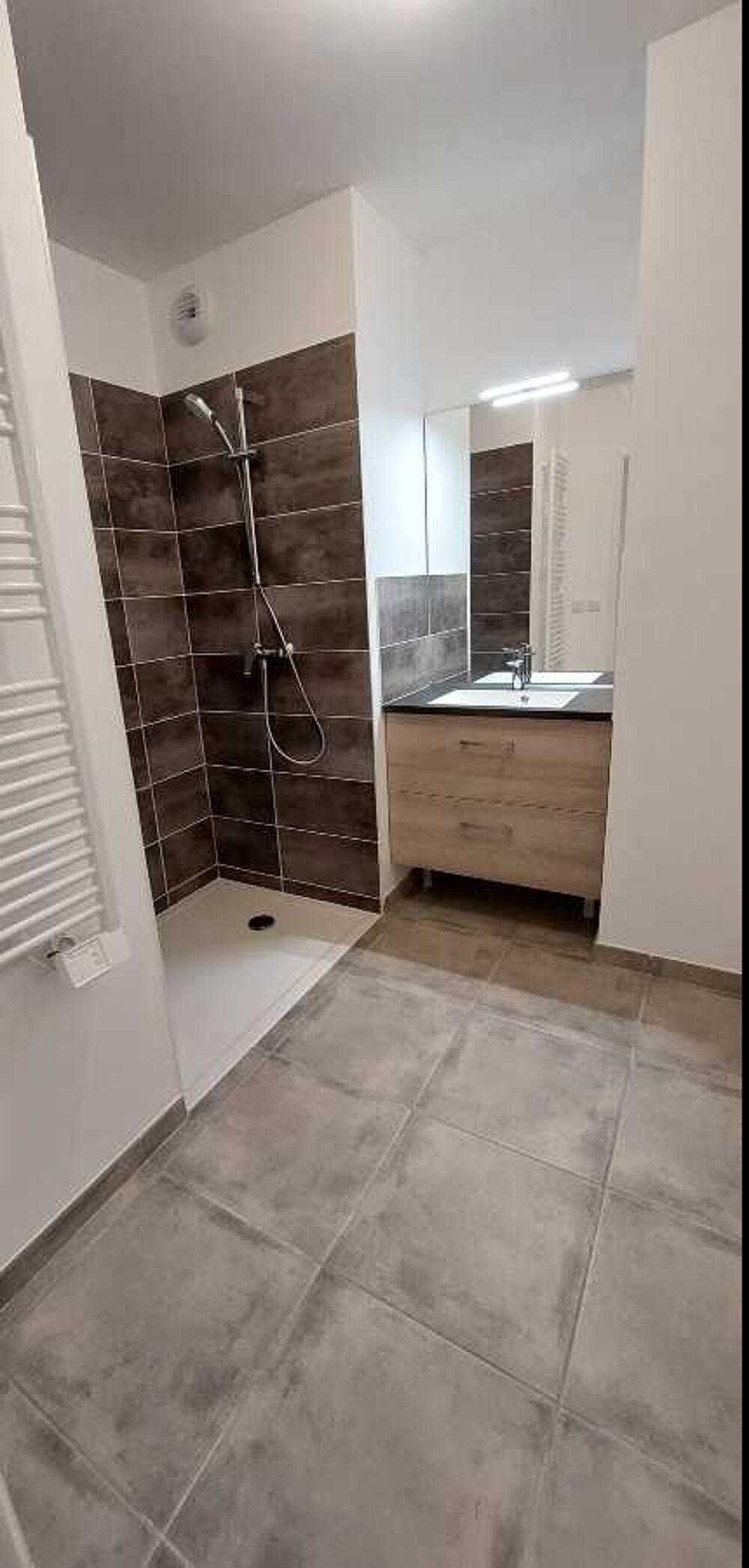Vente Appartement Appartement 2 pices Bron