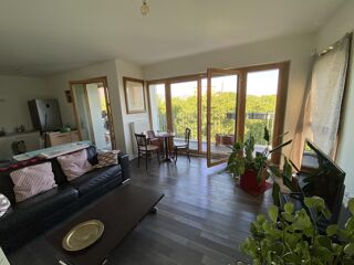  Appartement  vendre 4 pices 82 m