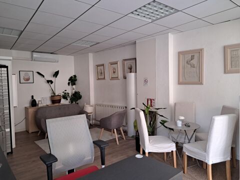   Vente murs pro  à Les angles 