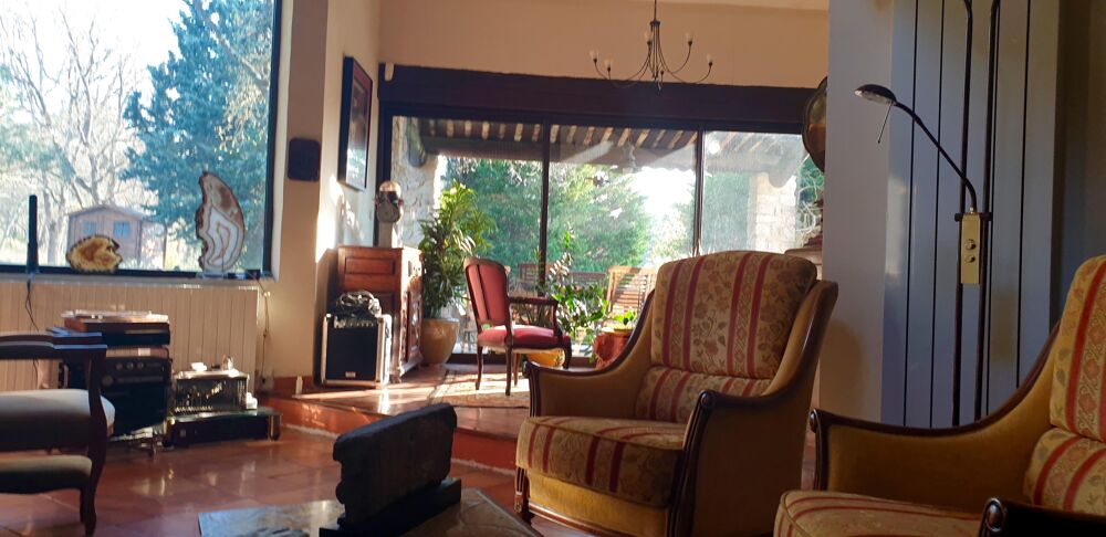 � vendre  Maison Beaumont-de-Pertuis (84120)