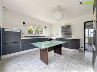  Maison  vendre 7 pices 152 m