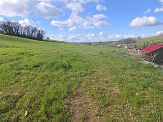  Terrain à vendre 758 m²