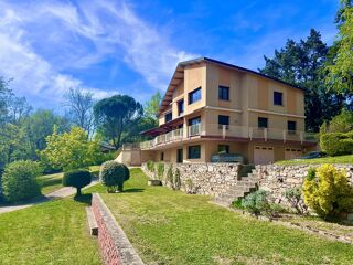  Maison à vendre 377 m²