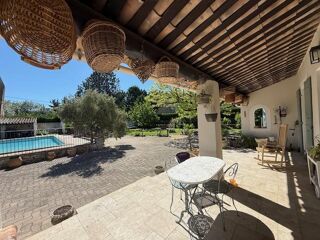  Maison à vendre 8 pièces 200 m²