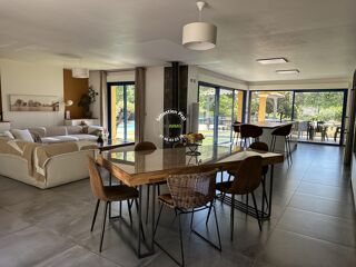  Maison à vendre 6 pièces 177 m²