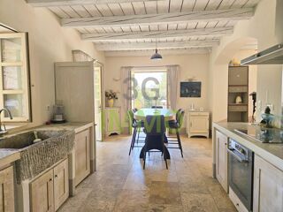  Maison � vendre 7 pi�ces 215 m�