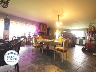  Maison � vendre 10 pi�ces 230 m�