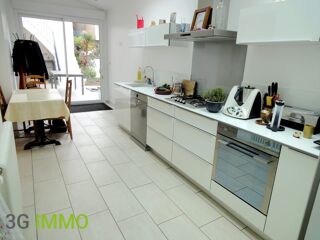  Maison � vendre 9 pi�ces 235 m�