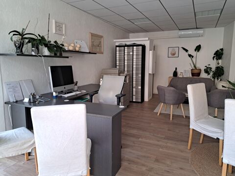 Vente murs pro  &agrave; Les angles 152000 30133 Les angles